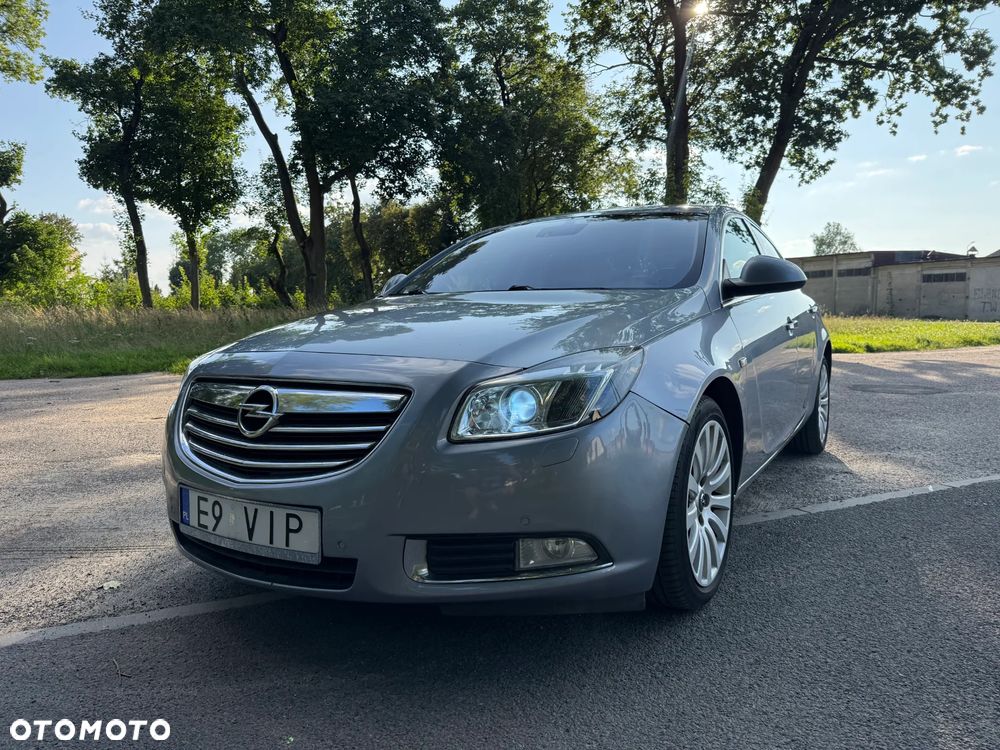 Opel Insignia 2.0 CDTI Cosmo - 1