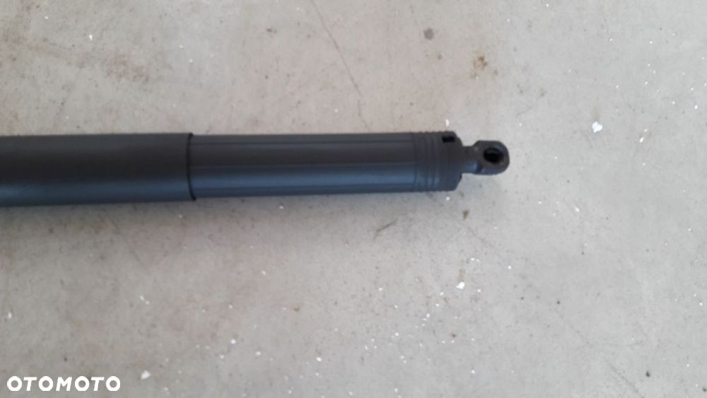 Siłownik Elektryczny Klapy Tylnej Audi A5 F5 Sportback Lewy Prawy 8W8827851A - 2