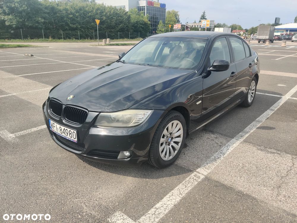 BMW Seria 3 320i