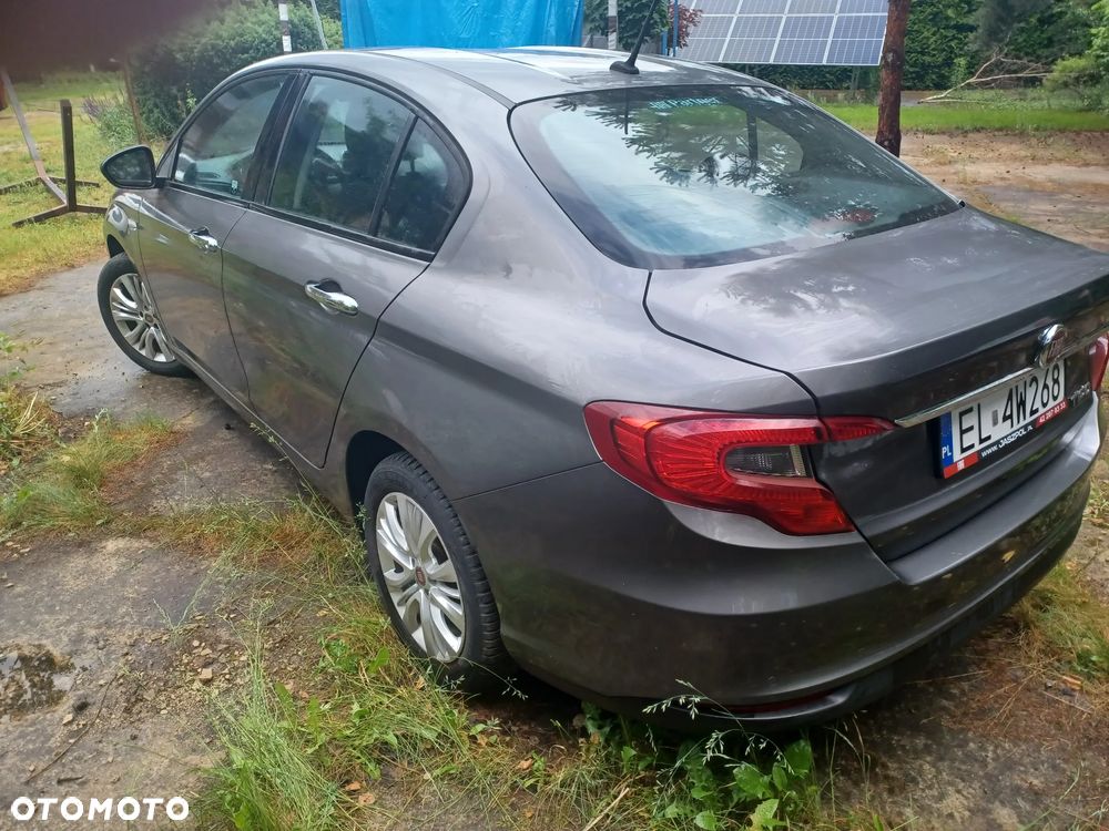 Fiat Tipo 1.4 16V Lounge EU6d - 4