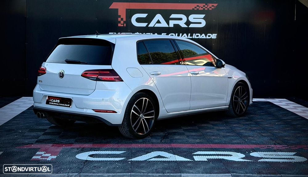 VW Golf 2.0 TDI GTD DSG - 4