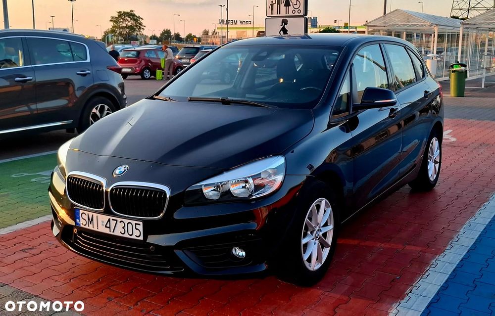BMW Seria 2 218d - 2