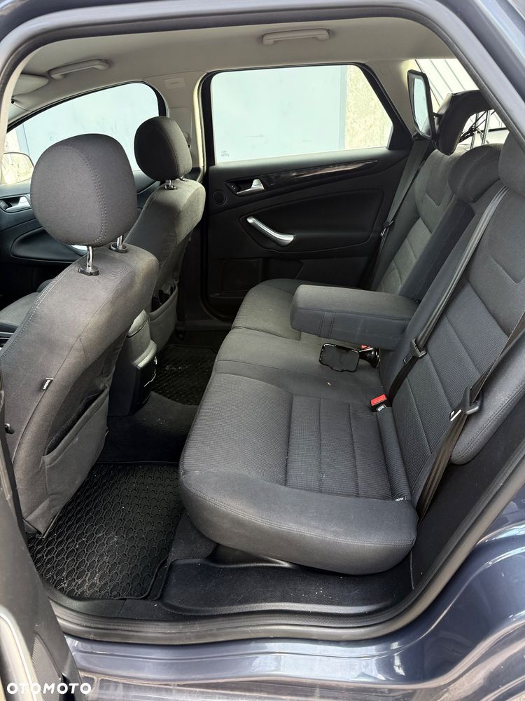Ford Mondeo 2.0 FF Ghia - 8