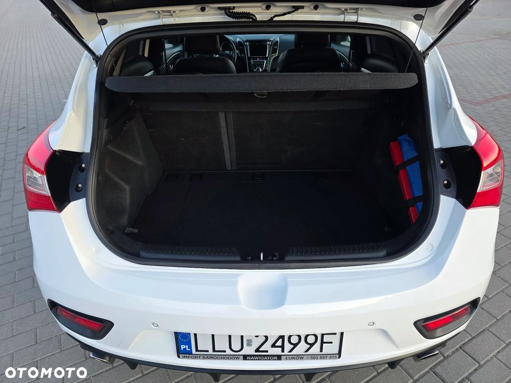 Hyundai i30 1.6 T GDI Turbo - 19