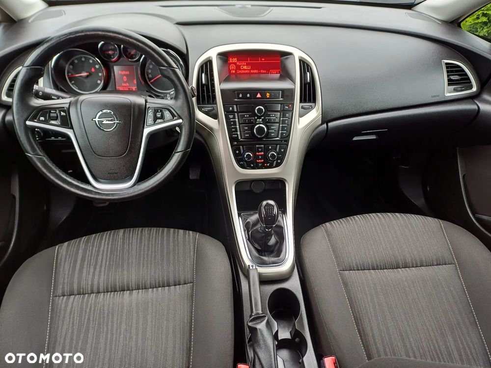 Opel Astra 1.4 T Enjoy - 9