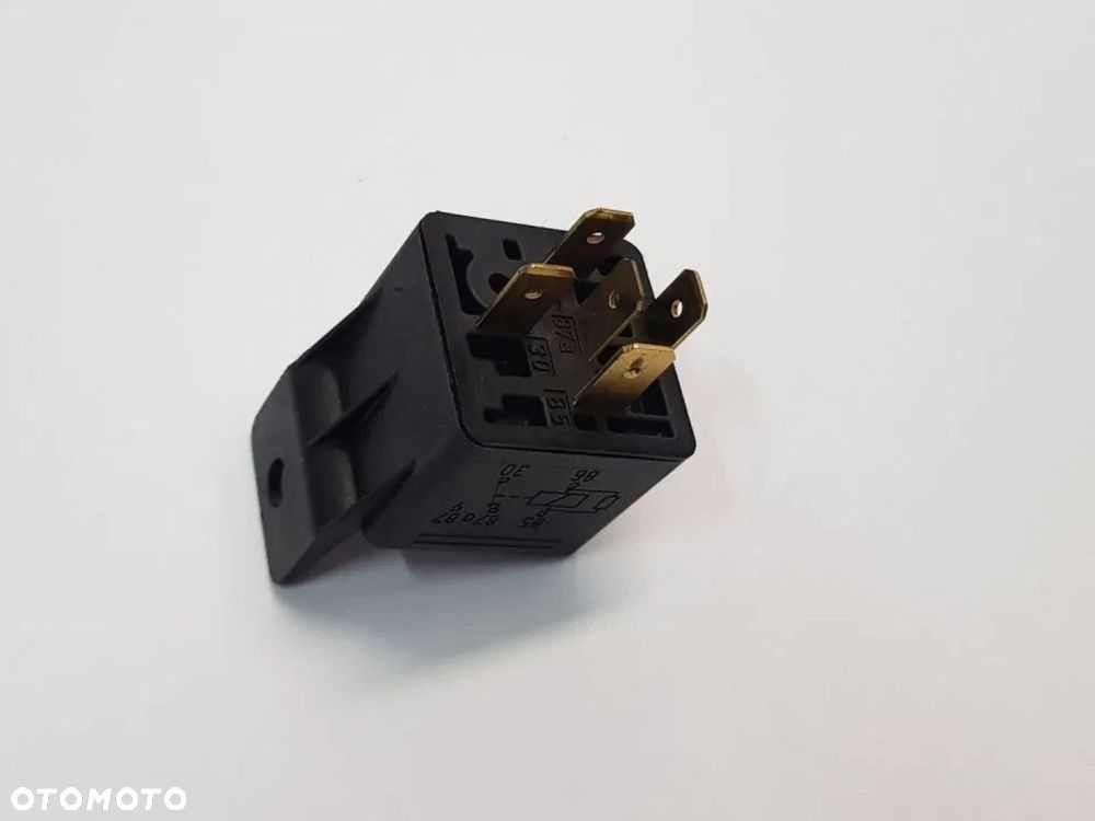 PRZEKAŹNIK TYCO V23234-A1001-X043 SAAB 9-3 93 - 2