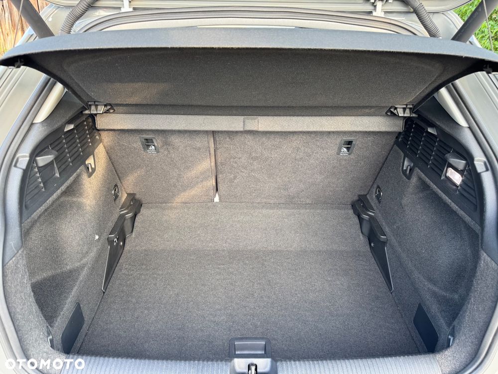 Audi Q2 30 TDI S tronic sport - 20