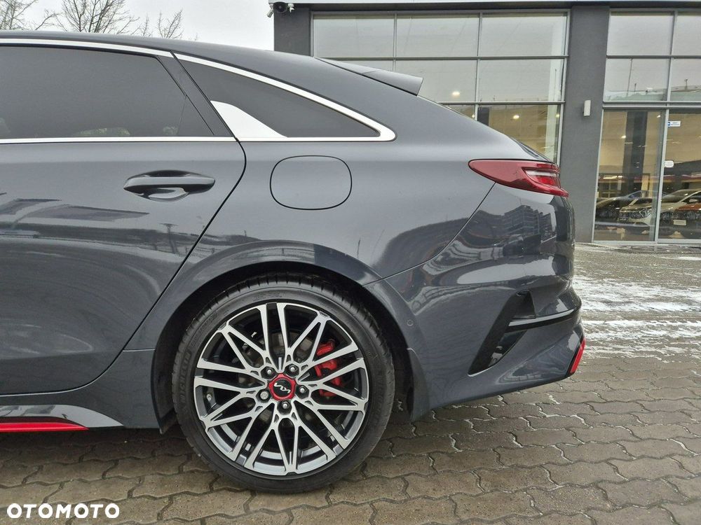 Kia ProCeed - 36