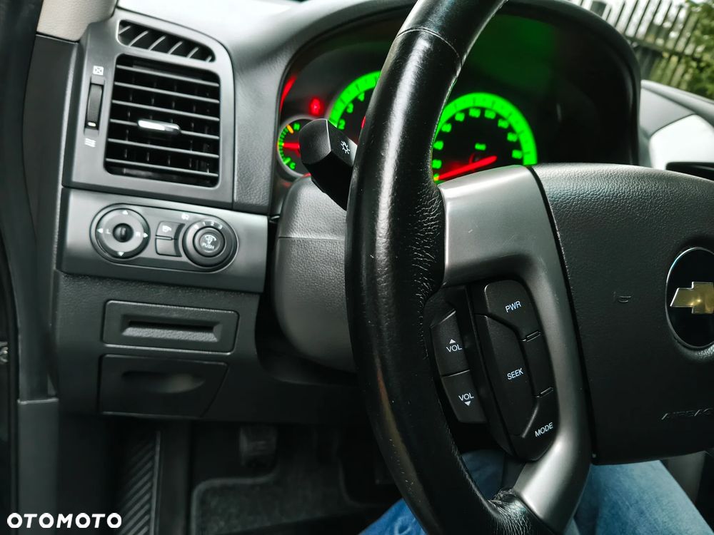 Chevrolet Captiva 2.4 2WD 5 Sitzer LS - 34