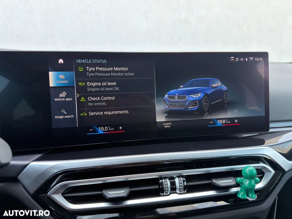 BMW M2 M240i xDrive AT - 28