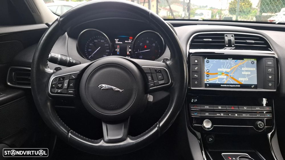 Jaguar XE 20d Aut. R-Sport - 41