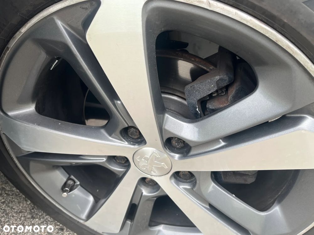 Peugeot 308 SW BlueHDi 120 EAT6 Stop & Start Active - 17