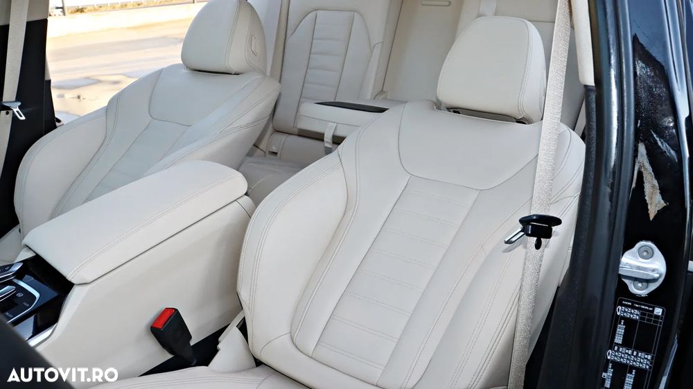 BMW Seria 3 330e Touring Aut. Luxury Line - 16