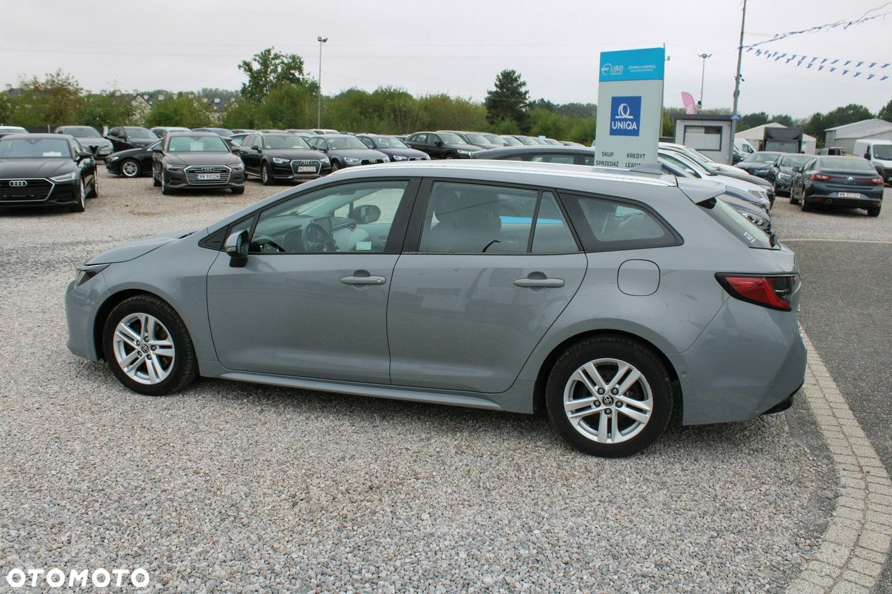 Toyota Corolla - 10
