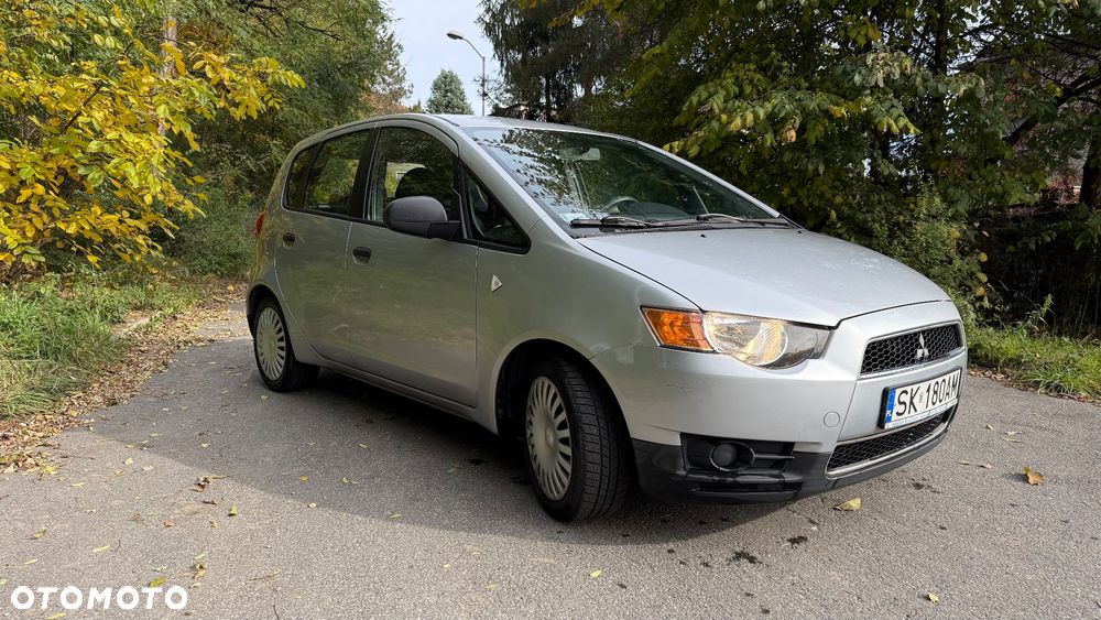 Mitsubishi Colt - 17
