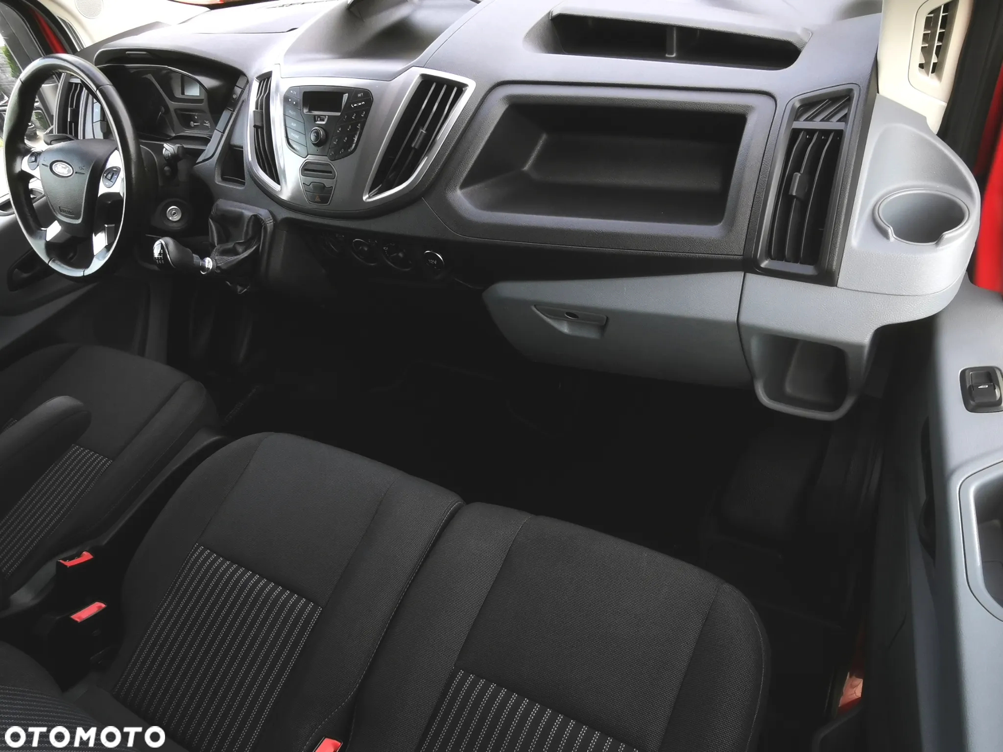 Ford Transit - 26