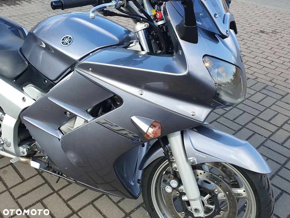 Yamaha FJR - 19