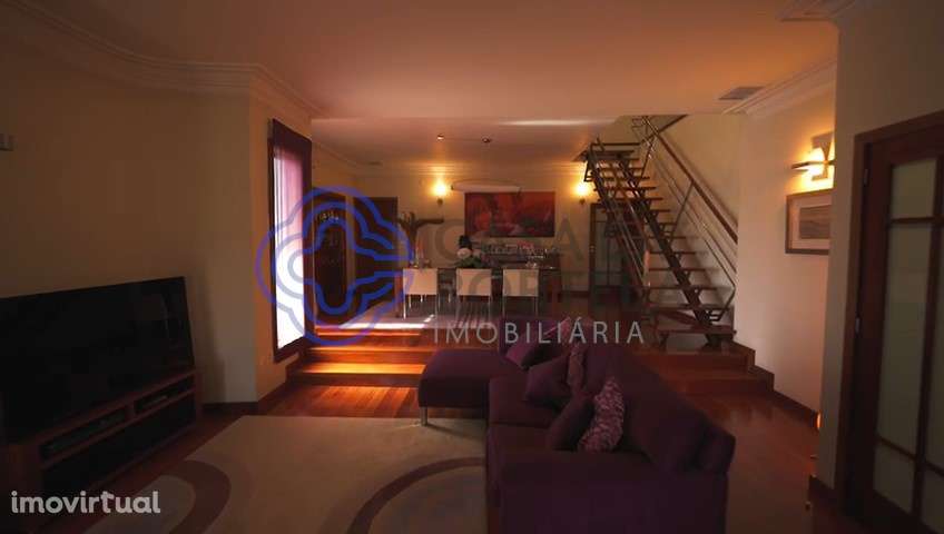 Moradia T4 em Jovim - Grande imagem: 3/18