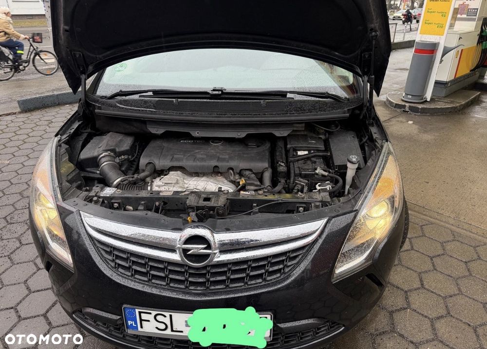 Opel Zafira 2.0 CDTI Cosmo - 2