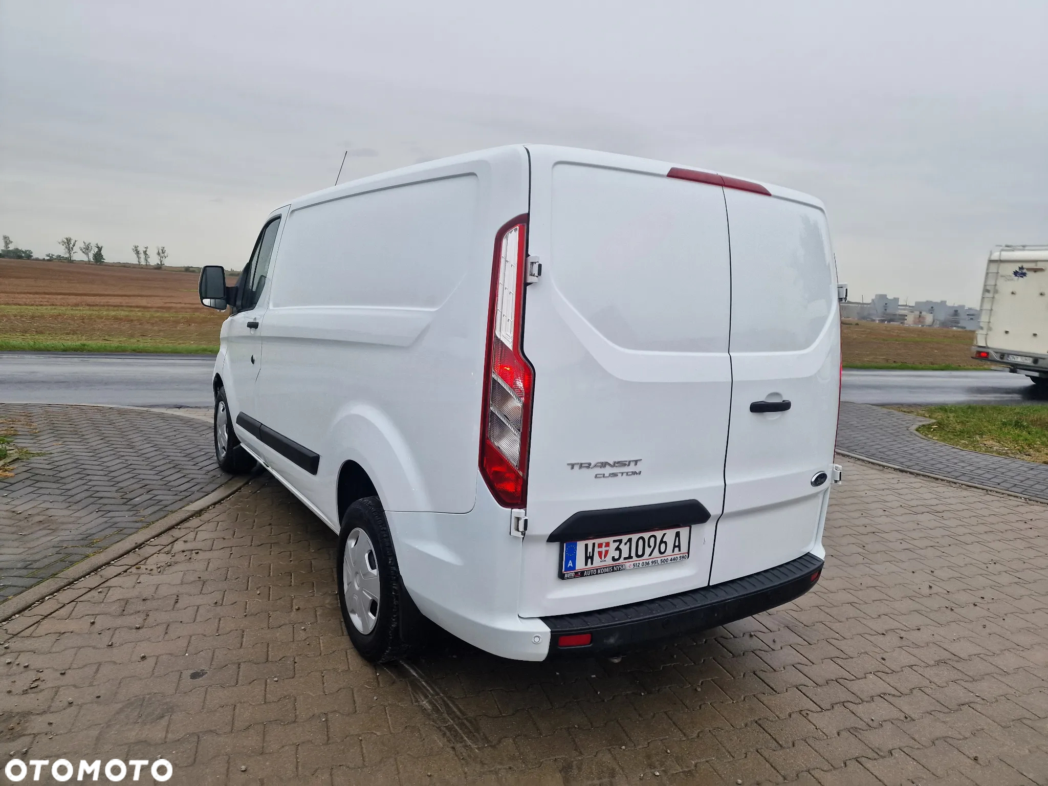 Ford Transit Custom - 15