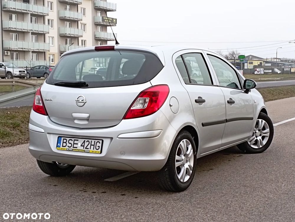 Opel Corsa - 10