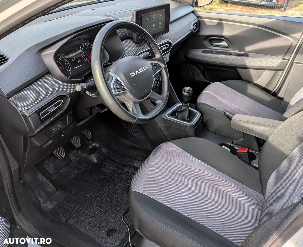 Dacia Logan TCe 90 MT5 Expression - 17