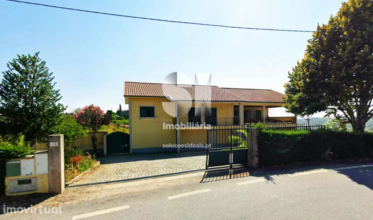 Moradia Isolada T4 - Grande imagem: 2/41