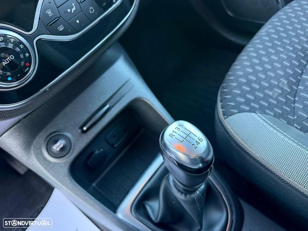 Renault Captur 1.2 TCe Exclusive - 20