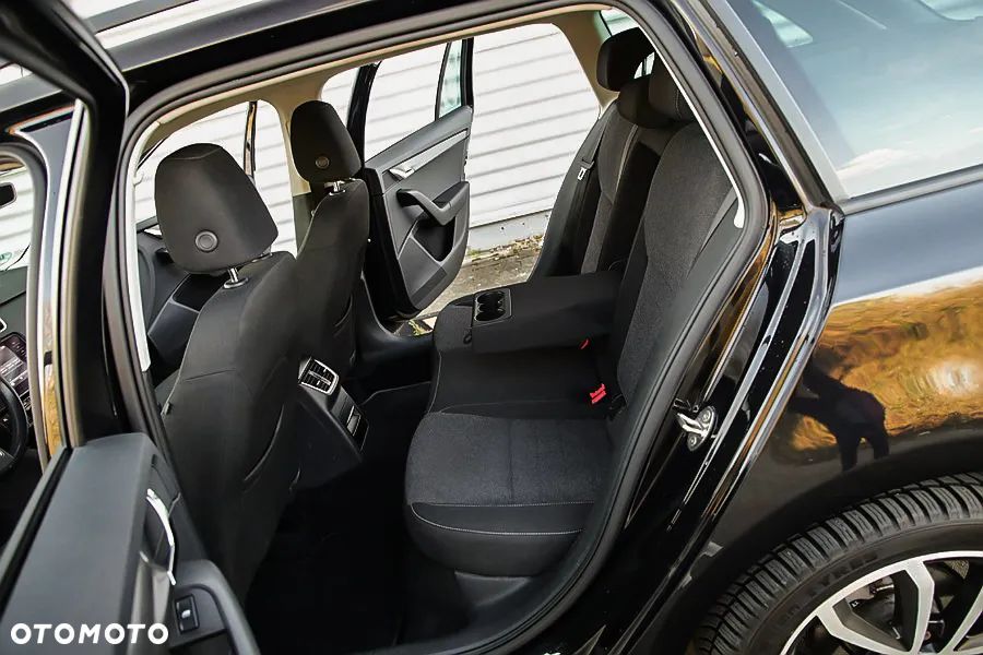 Skoda Octavia 1.6 TDI DSG Soleil - 13