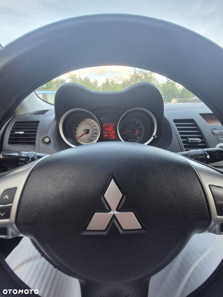 Mitsubishi Lancer 1.8 Invite LPG - 7