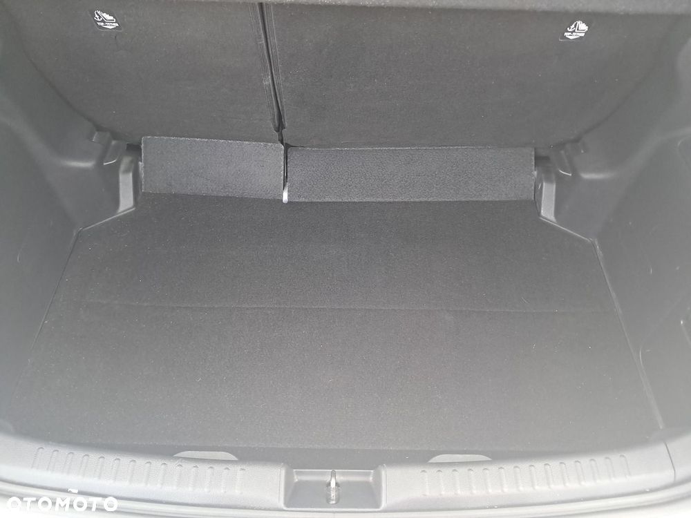 Toyota Yaris Hybrid 1.5 Comfort - 15