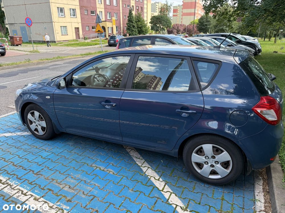 Kia Ceed - 5
