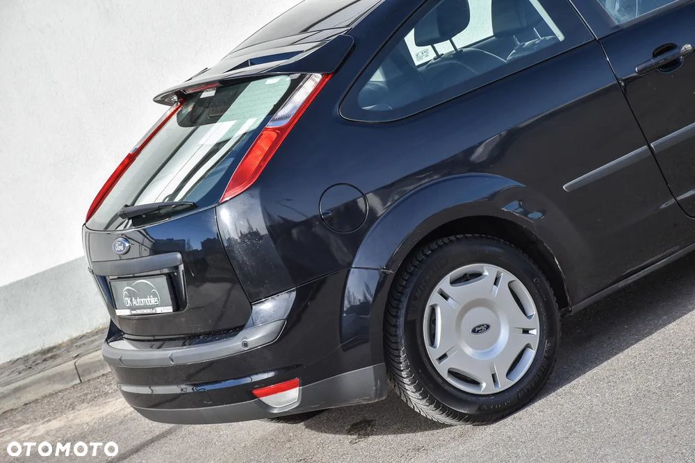 Ford Focus 1.6 16V Titanium - 13