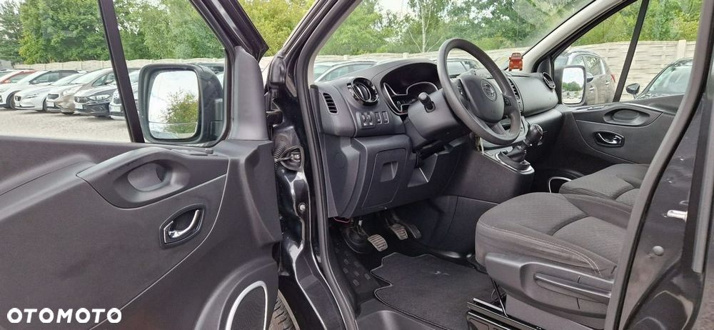 Opel Vivaro - 26