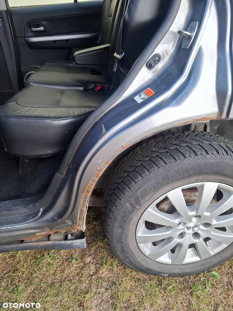 Suzuki Grand Vitara 1.9 DDiS Comfort - 11