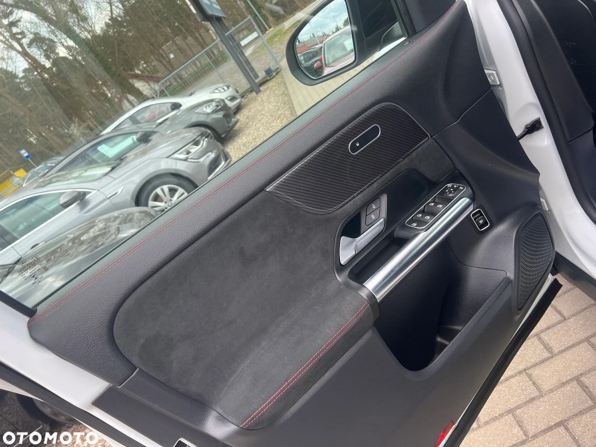 Mercedes-Benz GLA 200 d AMG Line - 21