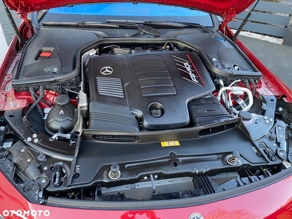 Mercedes-Benz AMG GT 43 4Matic+ Speedshift TCT 9G - 17