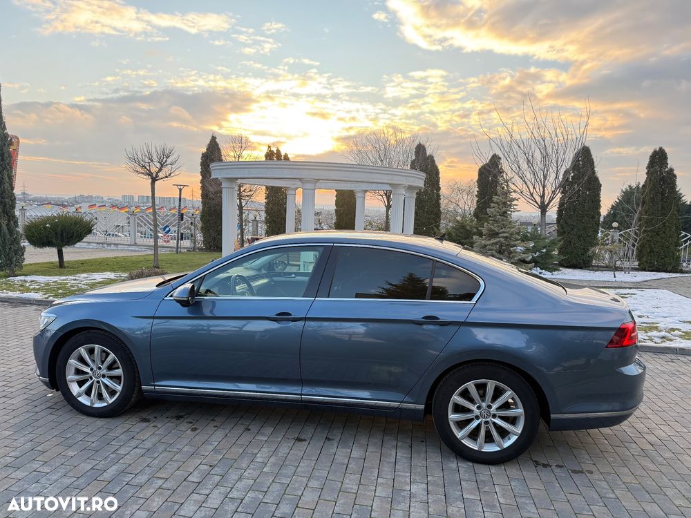 Volkswagen Passat - 10