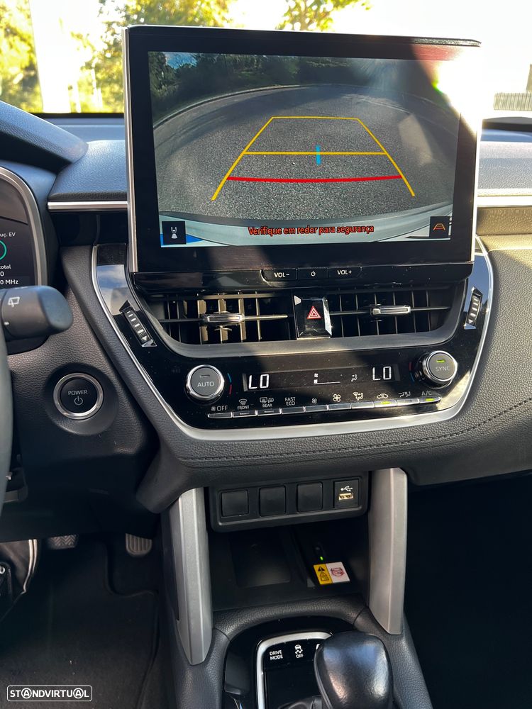 Toyota Corolla Cross 2.0 Hybrid Exclusive - 8