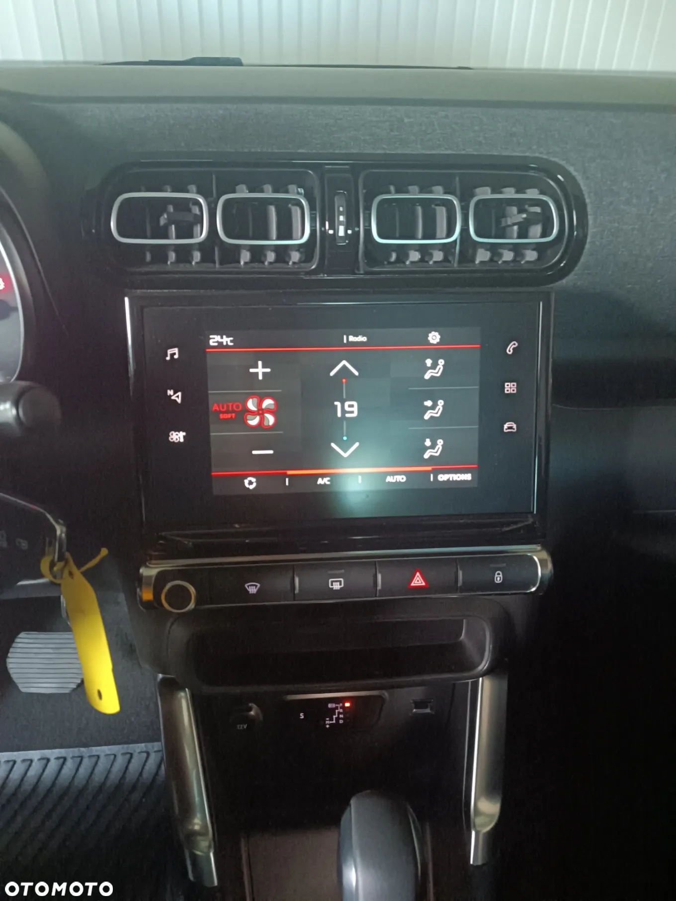 Citroën C3 Aircross PureTech 130 Stop & Start EAT6 OPF SHINE PACK - 28