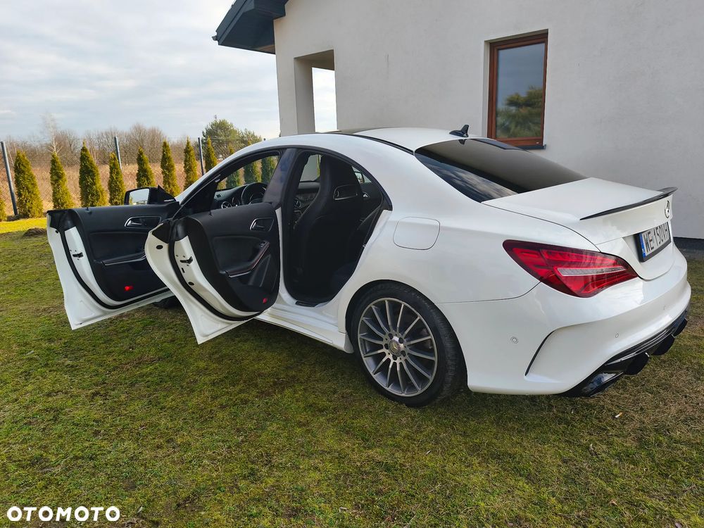 Mercedes-Benz CLA - 25