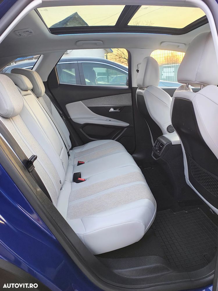 Peugeot 3008 PureTech 130 Stop & Start GPF EAT8 Allure - 12