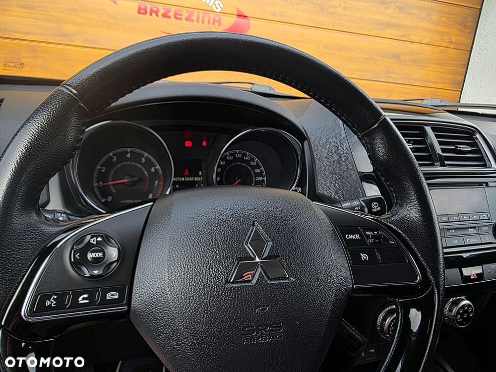 Mitsubishi ASX 2.0 2WD Plus - 12