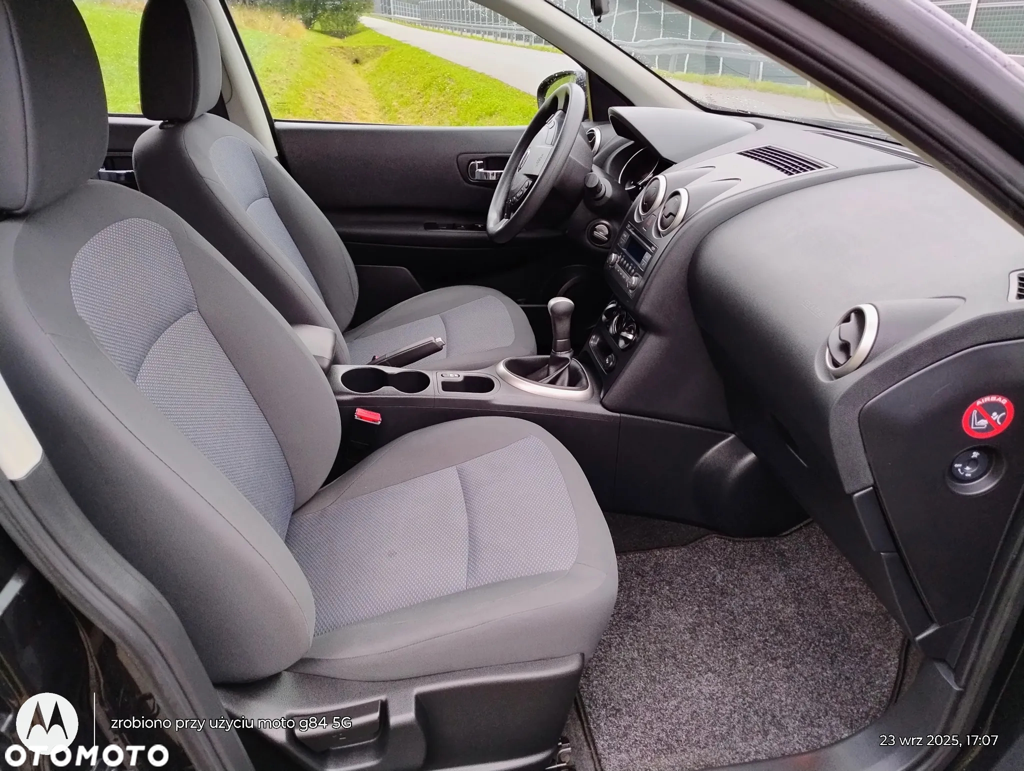 Nissan Qashqai 1.6 visia - 22