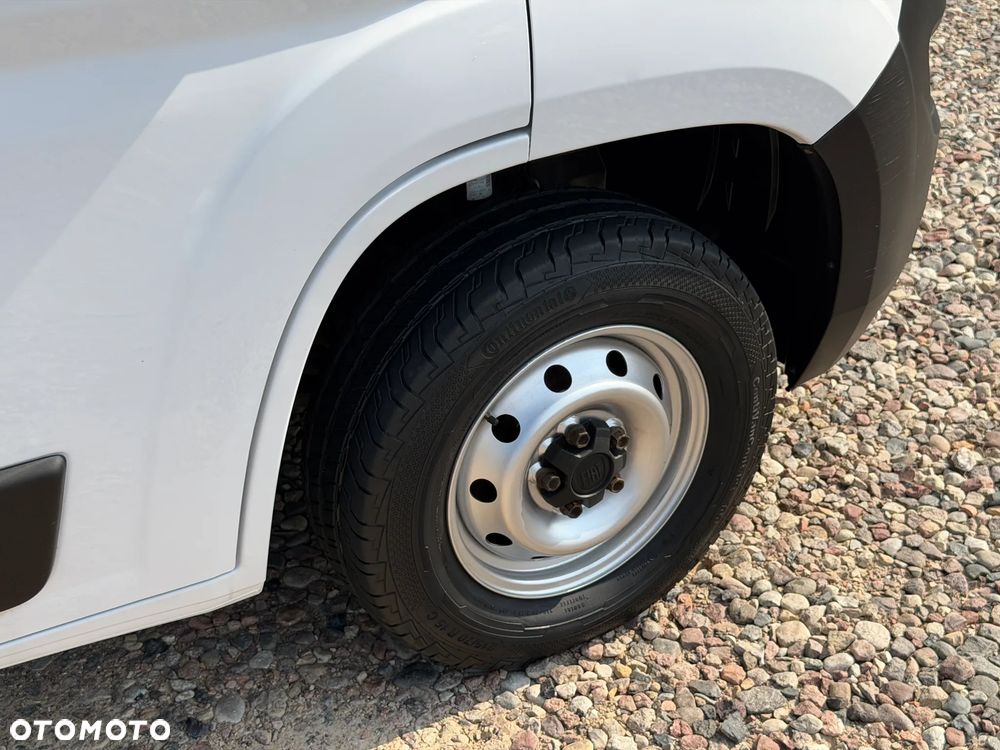 Fiat DUCATO L2H1 2.3 MultiJet 140KM Salon Polska Pierwszy Wł 100% Bezwypadkowy Kamera, Radio z ekr. dotykowym, Tempomat, Ogr.. Kier. skórzana, Klimatyzacja automatyczna, 2 komplety opon, Możliwość finansowania!! VAT-1 Kredyt Leasing!! - 27