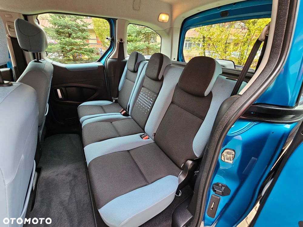 Citroën Berlingo Multispace e-HDi 90 FAP EGS6 Exclusive - 19
