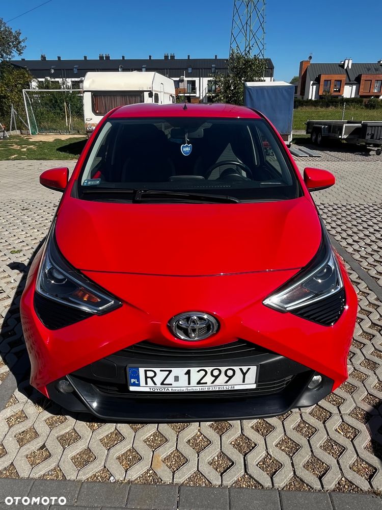 Toyota Aygo 1.0 VVT-i Color Edition - 1