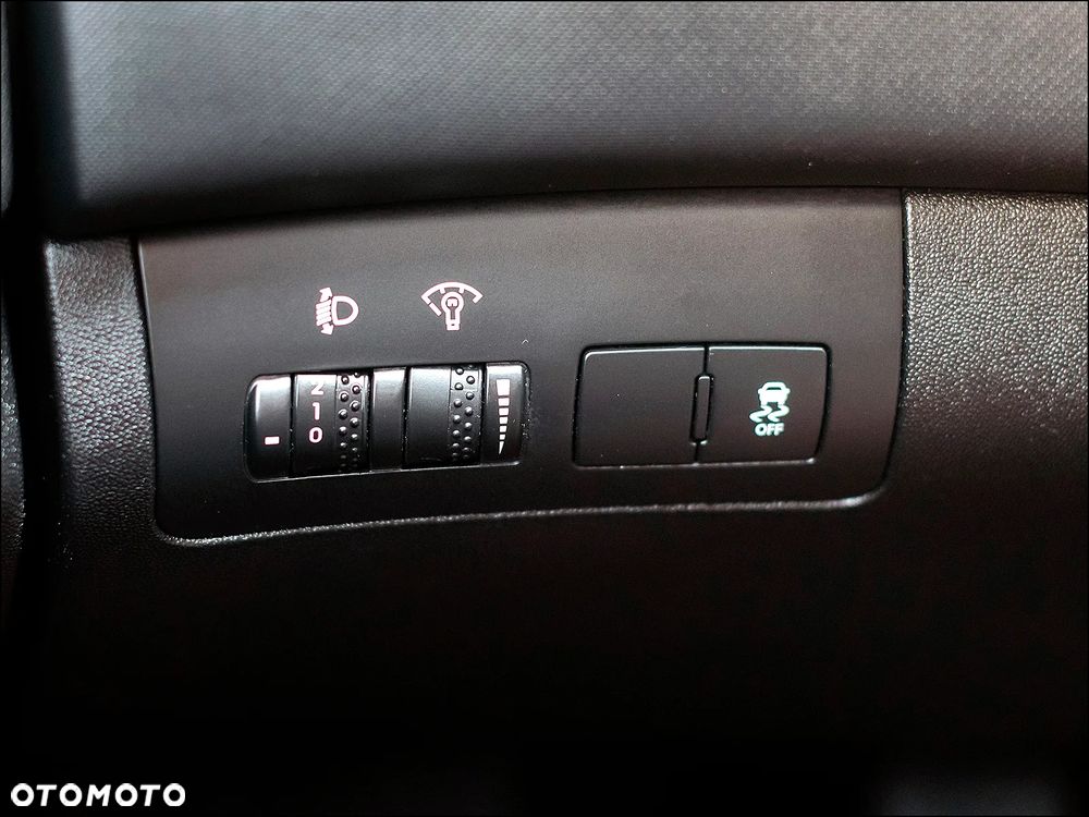 Kia Ceed - 29