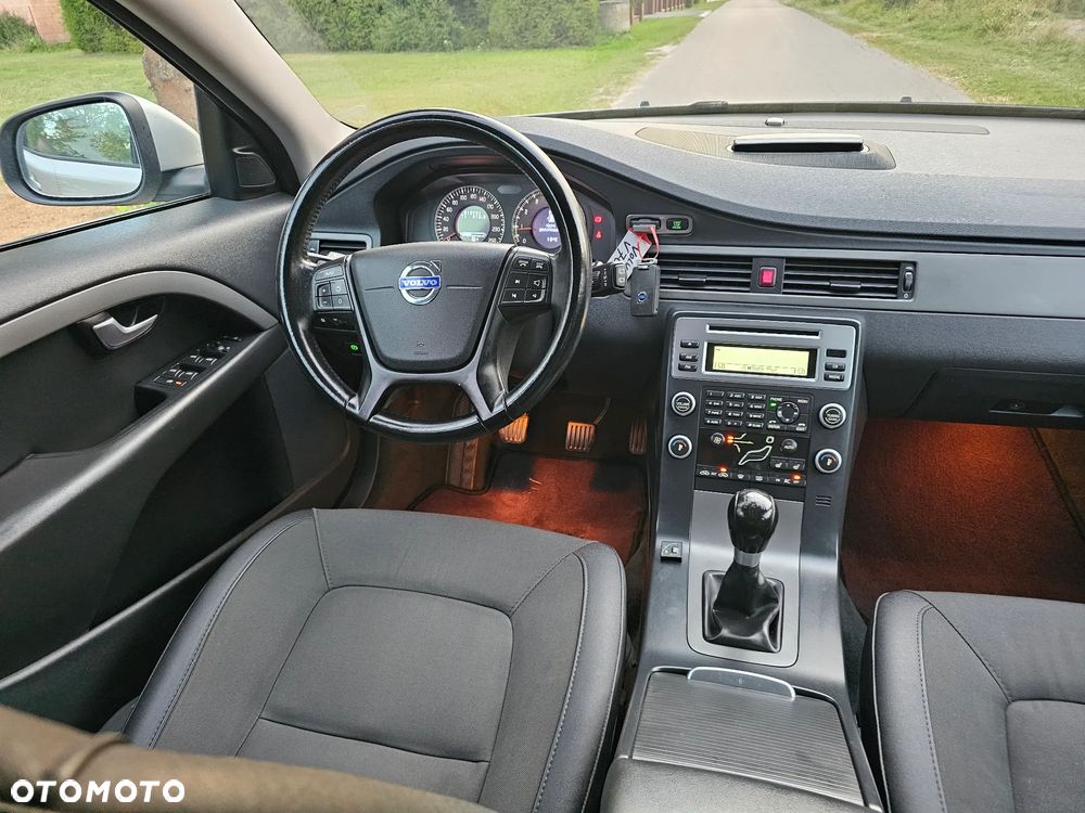 Volvo V70 2.0 - 11