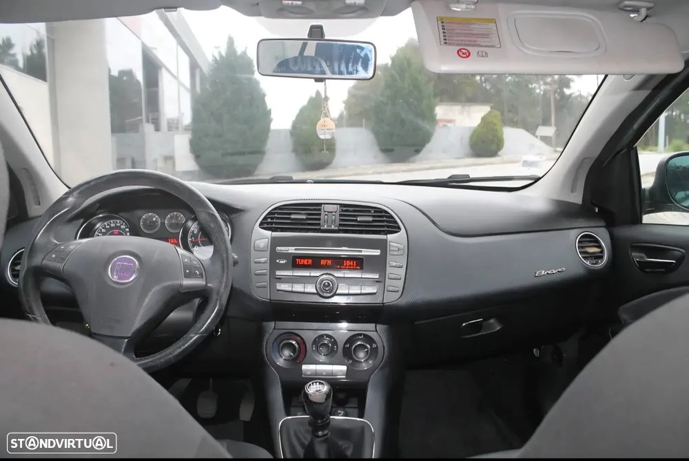 Fiat Bravo 1.4 16V Dynamic GPL - 9